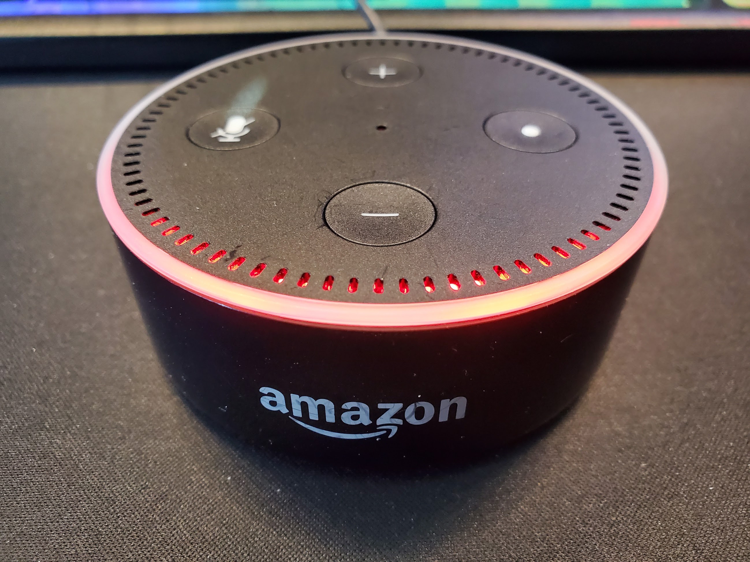 Echo dot 4 online led