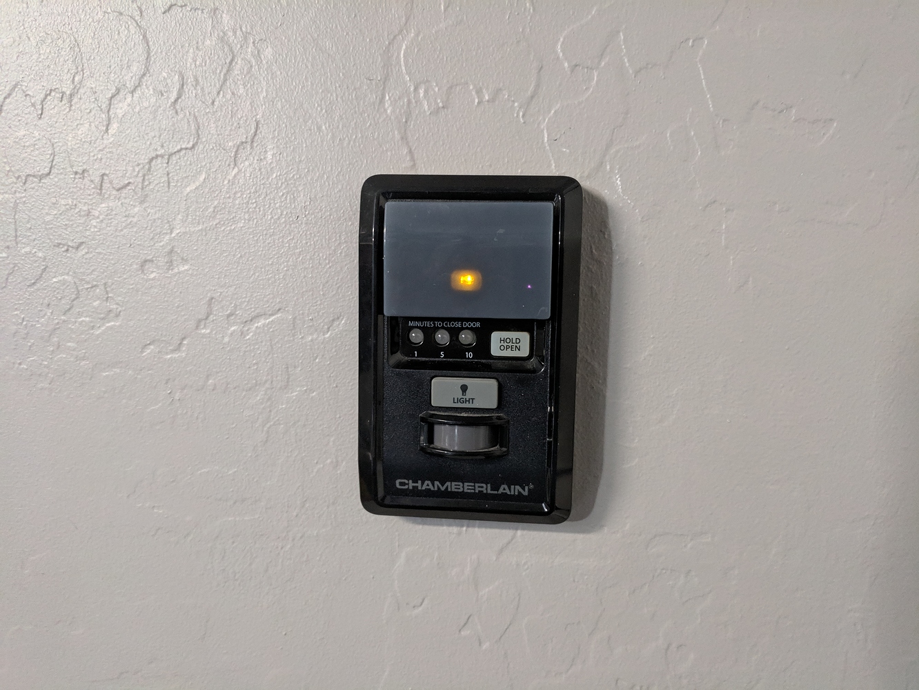 Chamberlain garage button mod for local control 🛎️ Get Help Hubitat