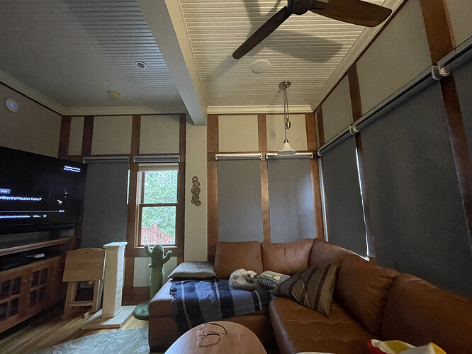 52339314-FE03-405E-9165-8C0A9EF3ABCF