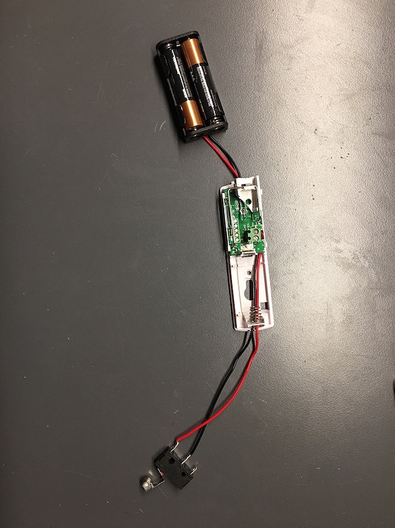 Sliding door locked/unlocked sensor Lounge Hubitat