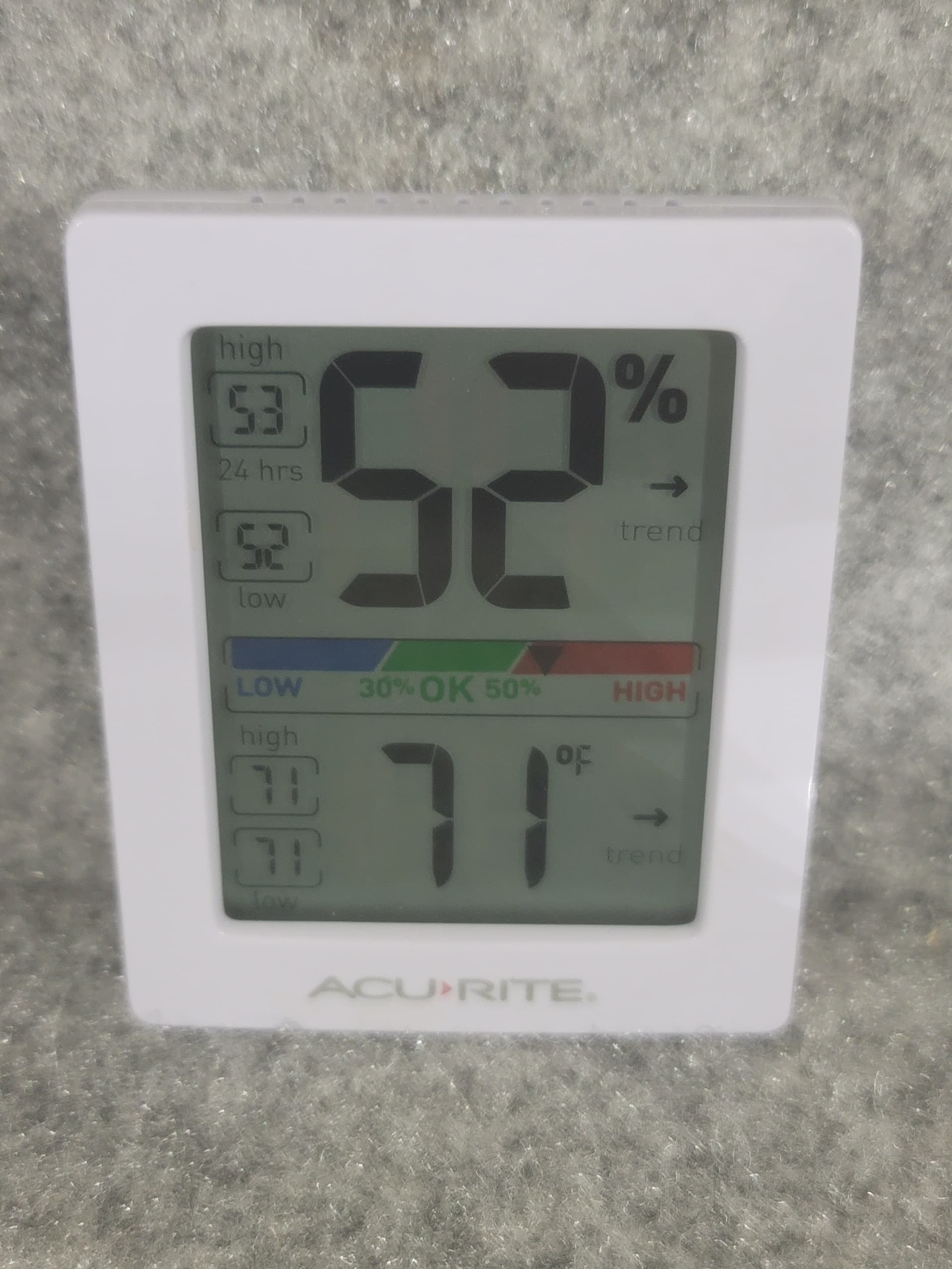 AcuRite Pro Accuracy Indoor Temperature and Humidity Monitor