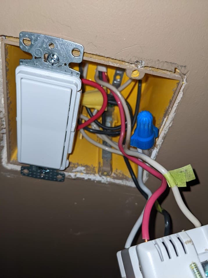 Enbrighten zigbee switch without neutral wire (3-way wiring help 